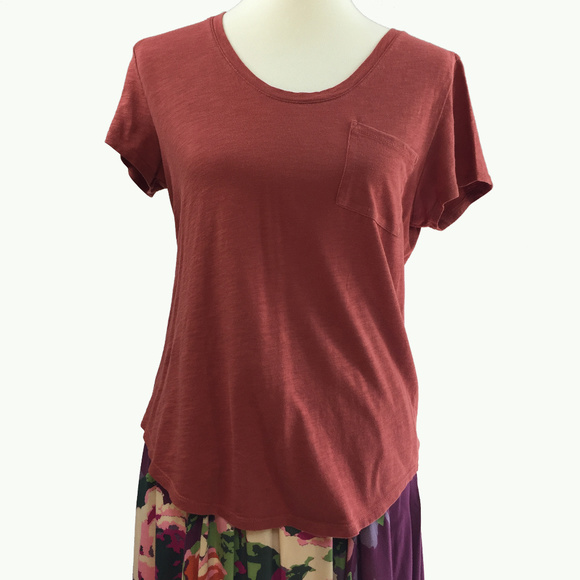 Ann Taylor Tops - Ann Taylor LOFT Vintage Soft Womens Small SSTee